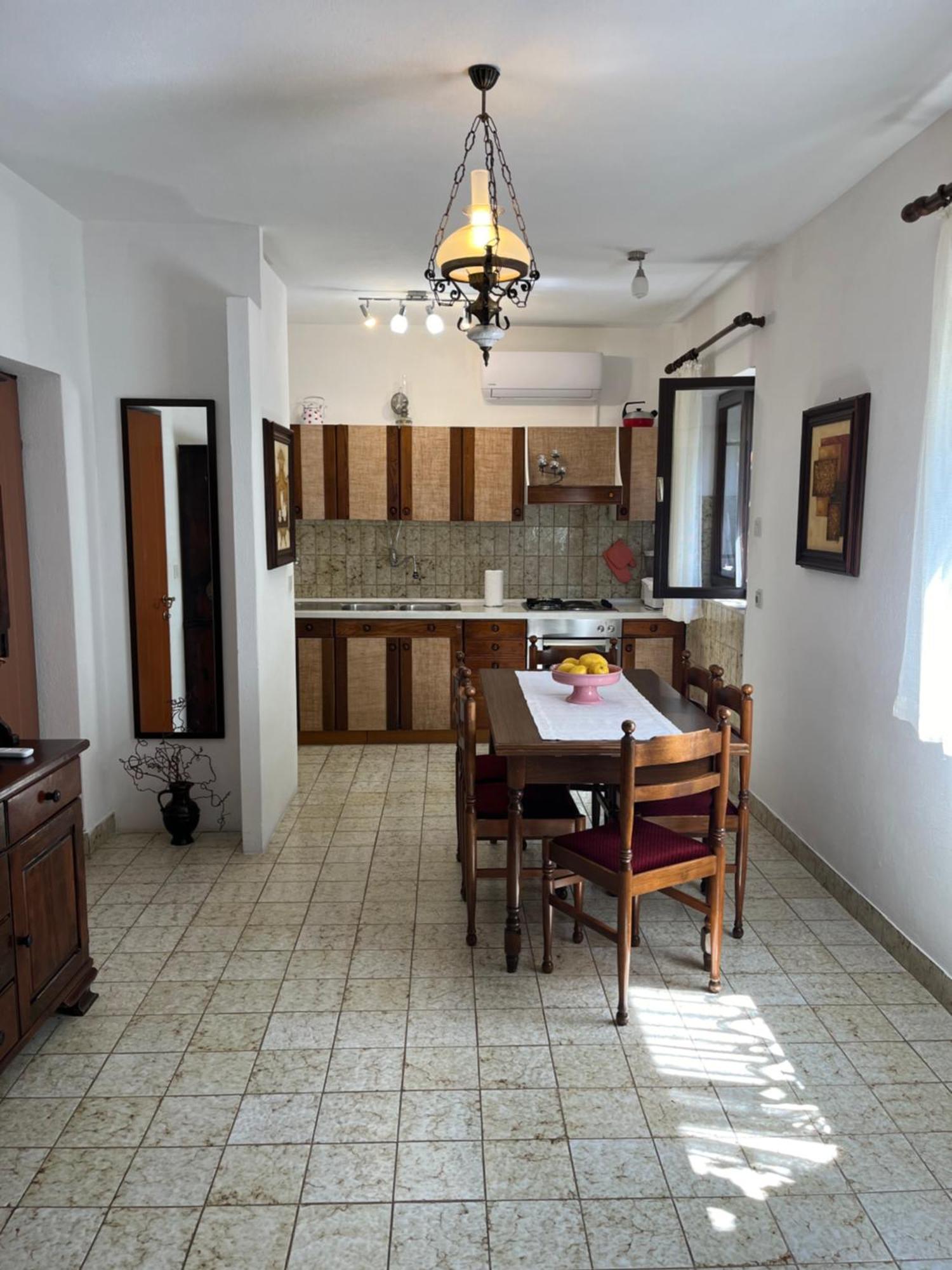 Apartman Mladenka 수페타르 외부 사진