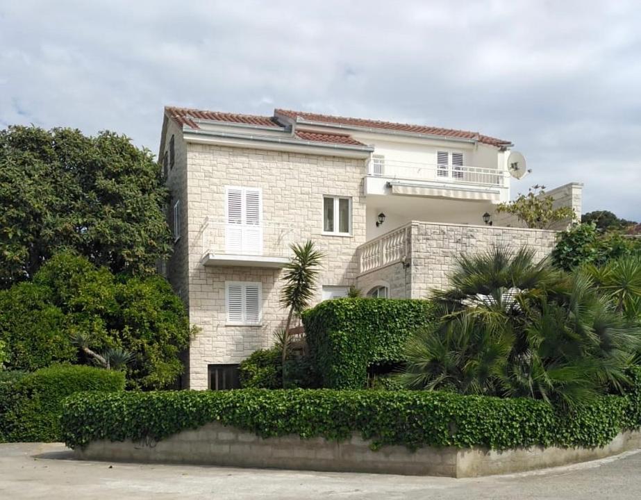 Apartman Mladenka 수페타르 외부 사진