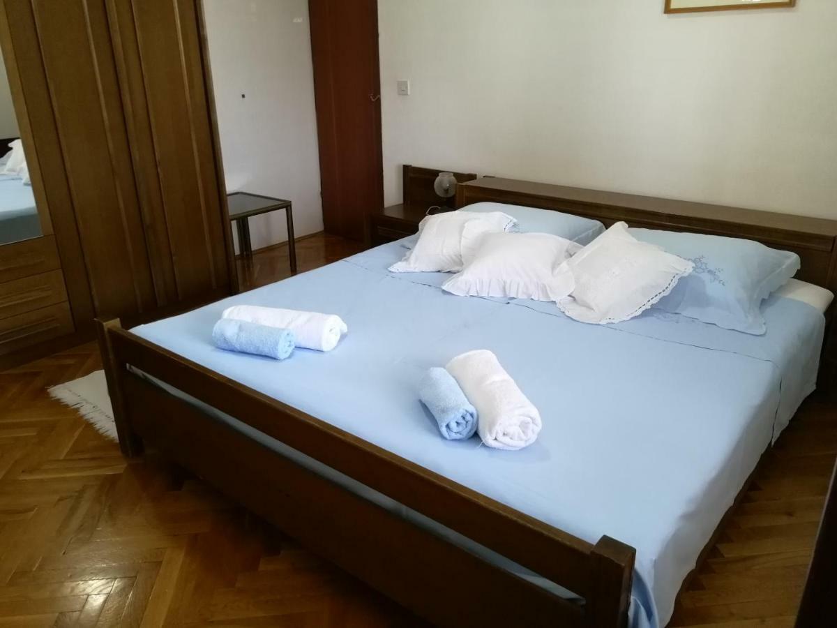 Apartman Mladenka 수페타르 외부 사진
