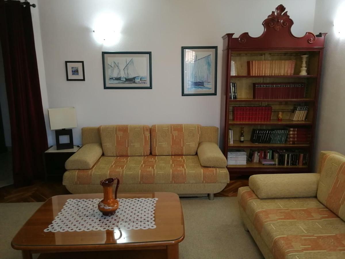 Apartman Mladenka 수페타르 외부 사진