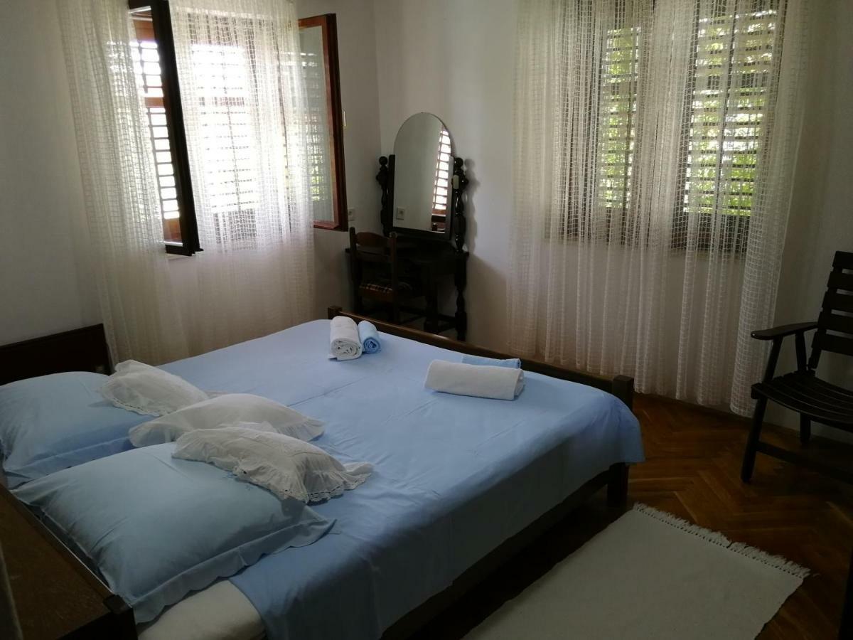 Apartman Mladenka 수페타르 외부 사진