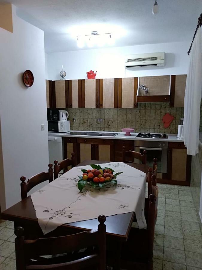 Apartman Mladenka 수페타르 외부 사진